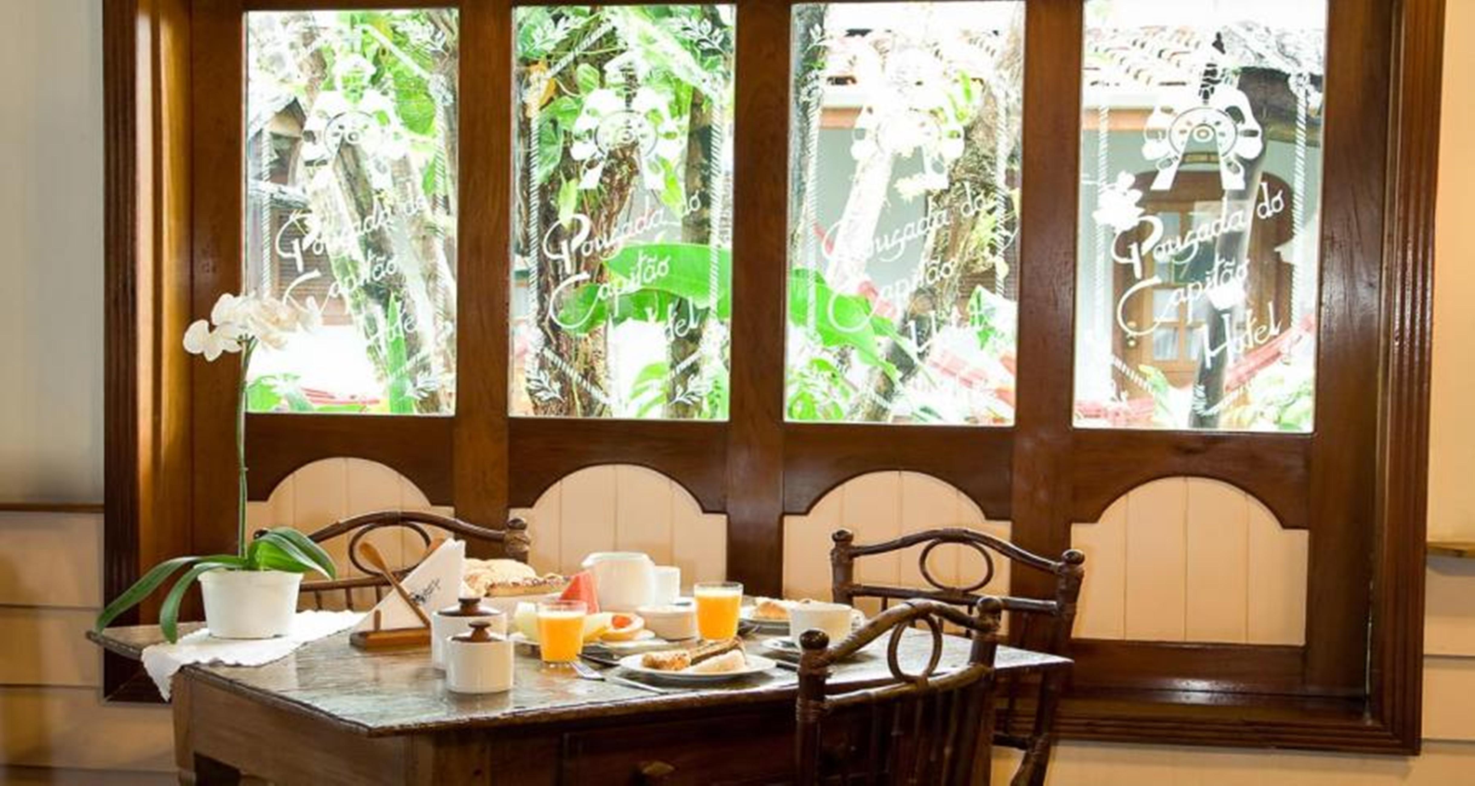 Plaza Inn Pousada Do Capitao Ильябела Экстерьер фото