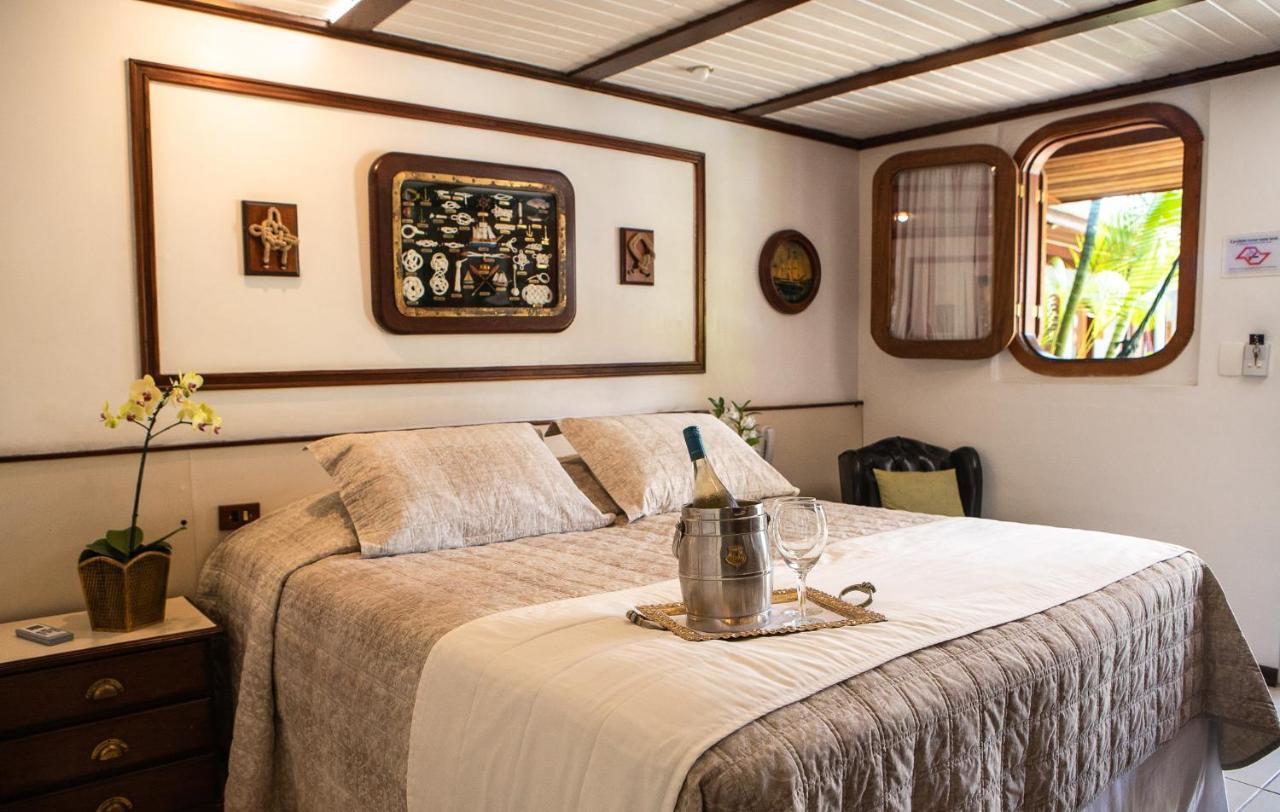 Plaza Inn Pousada Do Capitao Ильябела Экстерьер фото